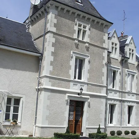 La Tourelle Des Echelles לינה וארוחת בוקר 3*