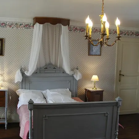 La Tourelle Des Echelles Lésigny